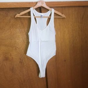 Racer back V-neck bodysuit